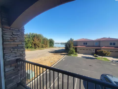 434 Bradley Blvd # 204, Richland, WA 99352