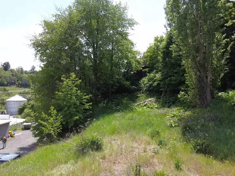 129 NW True, Pullman, WA 99163