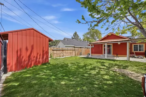 Exterior - 1220 S 2nd Ave, Pasco, WA 99301 photo 10 of 12
