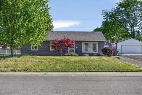 406 Cottonwood Dr, Richland, WA 99352