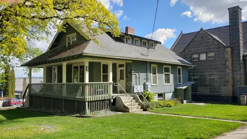 440 NE Maple St, Pullman, WA 99163