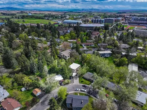 View/Area - 1280 NE Hillside Dr, Pullman, WA 99163 photo 1 of 3