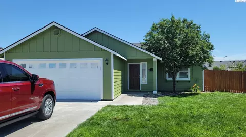 6103 Maryhill, Pasco, WA 99301