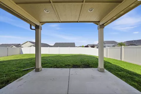 Exterior - 4110 Sturdee Ln, Pasco, WA 99301 photo 2 of 5
