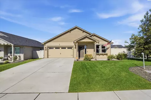 Exterior - 4110 Sturdee Ln, Pasco, WA 99301 photo 5 of 5