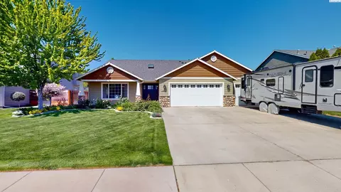 4911 Malaga Dr, Pasco, WA 99301 photo 2