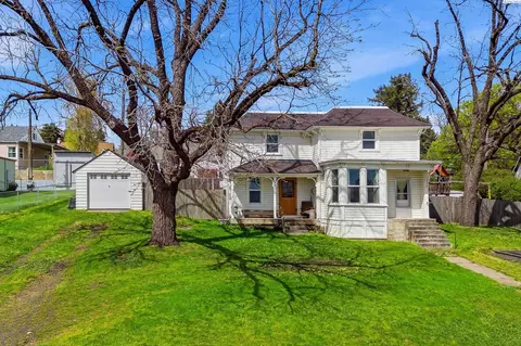 100 W Church St, Palouse, WA 99161