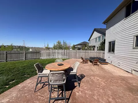 Exterior - 845 SW Windy Point Ct, Pullman, WA 99163 photo 3 of 5