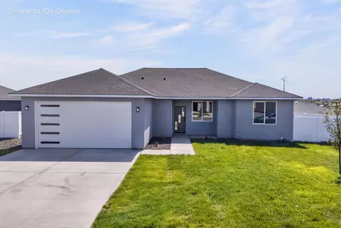 204 Olivera St, Grandview, WA 98930