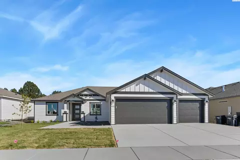 4129 Road 104, Pasco, WA 99301