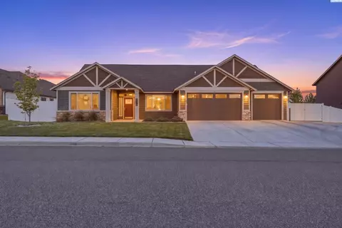 6079 Juneberry Dr, West Richland, WA 99353