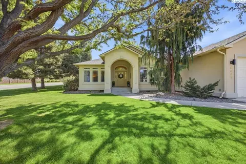 4401 W 19th Ave, Kennewick, WA 99338