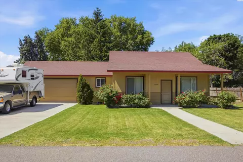 2008 Road 34, Pasco, WA 99301