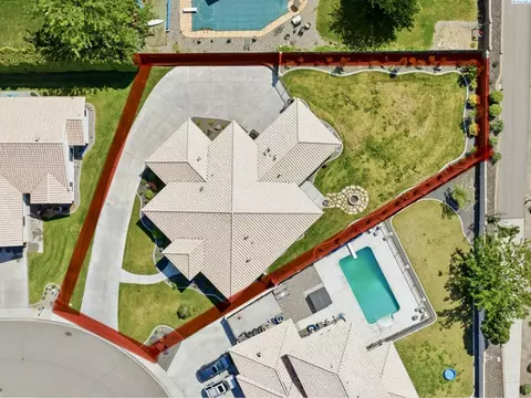 9021 W Rio Grande Ave, Kennewick, WA 99336