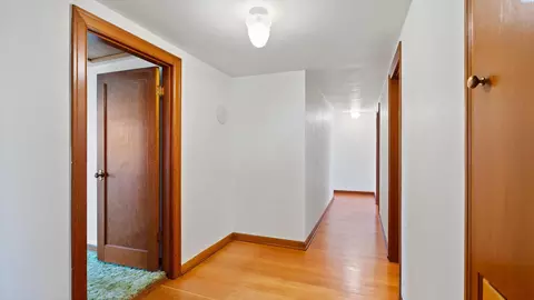 Entry Way - 411 Moon Rd, Connell, WA 99326 photo 2 of 2