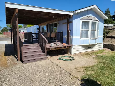 1200 S Euclid # 75, Grandview, WA 98930