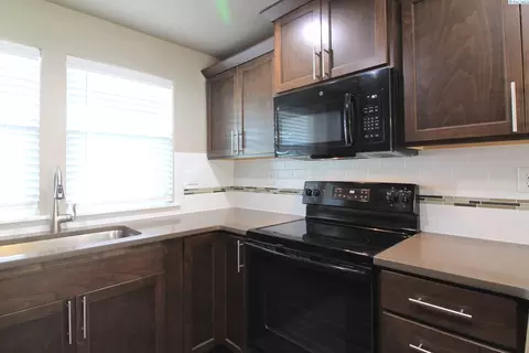 680 Marysville Way, Richland, WA 99352
