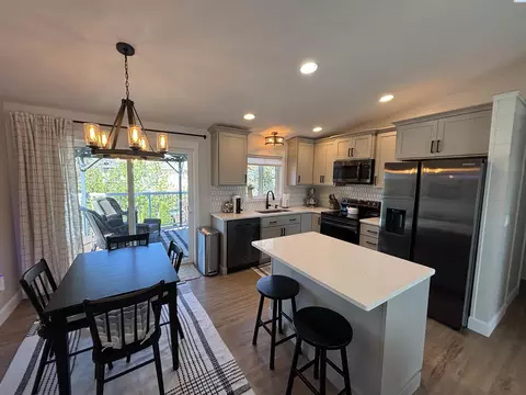 Kitchen - 1525 NW Valhalla Dr, Pullman, WA 99163 photo 2 of 3