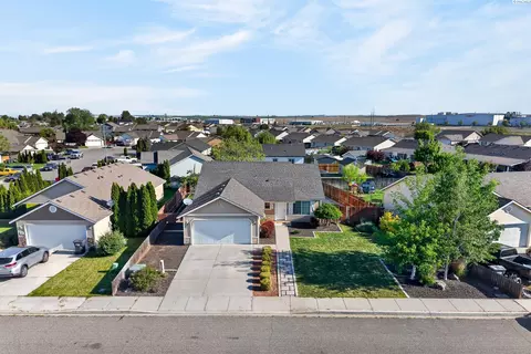 View/Area - 2511 E Parkview Blvd, Pasco, WA 99301 photo 1 of 13