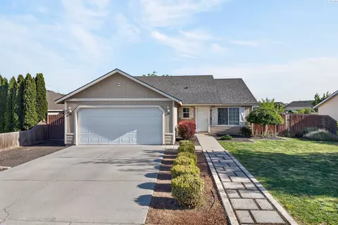 Other - 2511 E Parkview Blvd, Pasco, WA 99301 photo 1 of 7