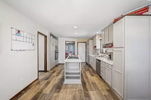 Kitchen - 710 SW Staley Dr, Pullman, WA 99163 photo 3 of 3