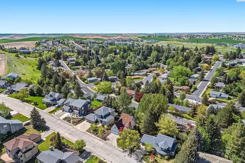 View/Area - 710 SW Staley Dr, Pullman, WA 99163 photo 2 of 5