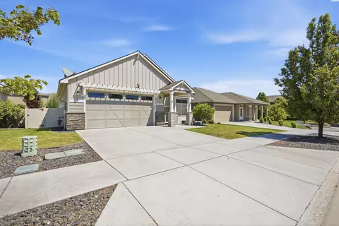 4754 Corvina St, Richland, WA 99352