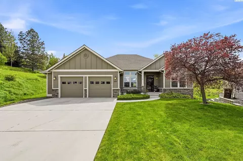 840 SW Blue Heron Ct, Pullman, WA 99163