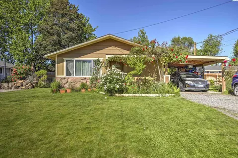 491 S 41st Ave, West Richland, WA 99353