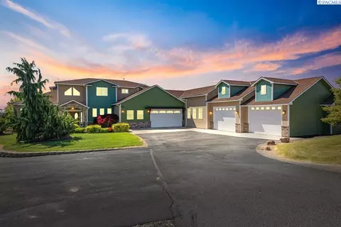 500 Saint Hilaire Rd, Yakima, WA 98901