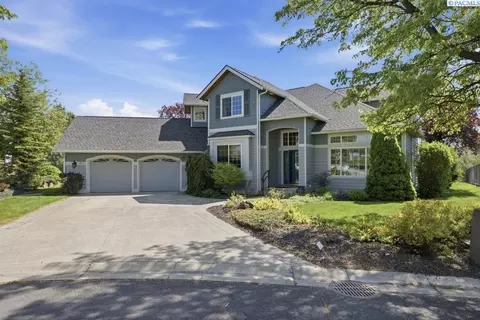1525 NW Nicole Ct, Pullman, WA 99163