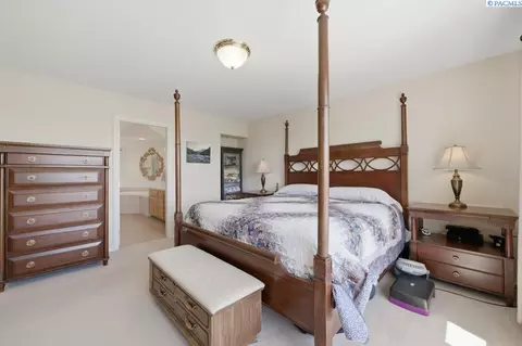 Bedroom - 1525 NW Nicole Ct, Pullman, WA 99163 photo 2 of 6