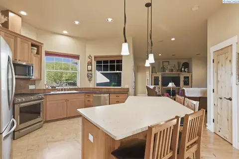 920 SW Center St, Pullman, WA 99163 photo 13