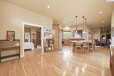 920 SW Center St, Pullman, WA 99163 photo 15