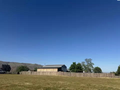 Nka Valleyveiw Drive, Clarkston, WA 99403