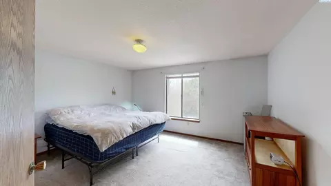 Bedroom - 760 SE Greenhill Ct, Pullman, WA 99163 photo 1 of 3