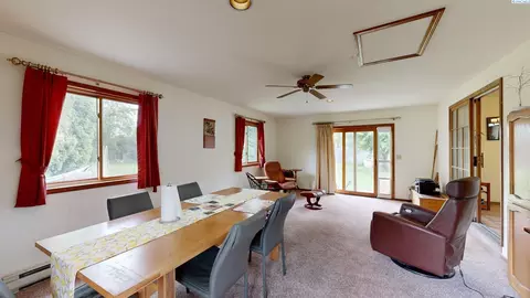 Dining - 760 SE Greenhill Ct, Pullman, WA 99163 photo 1 of 2