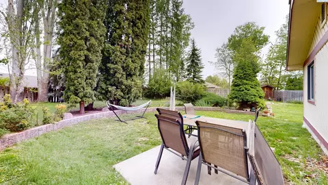 Exterior - 760 SE Greenhill Ct, Pullman, WA 99163 photo 2 of 2