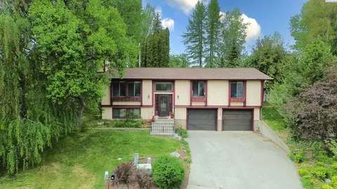 760 SE Greenhill Ct, Pullman, WA 99163