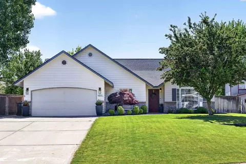 4805 W Robin Ct, West Richland, WA 99353