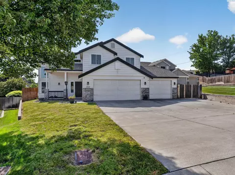 2509 W 35th Ave, Kennewick, WA 99337