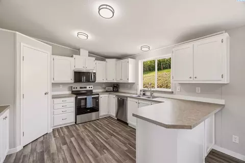2771 Rogers Rd, Saint John, WA 99171 photo 11