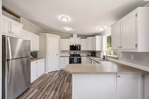 2771 Rogers Rd, Saint John, WA 99171 photo 10