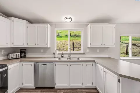 2771 Rogers Rd, Saint John, WA 99171 photo 12