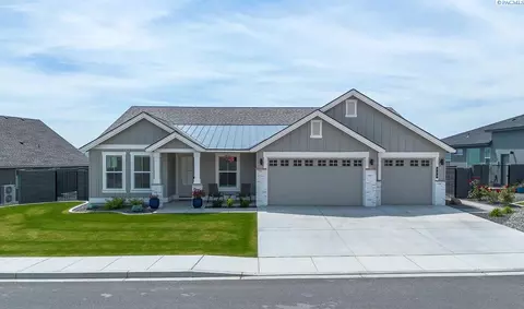 365 Ventus St, Richland, WA 99352