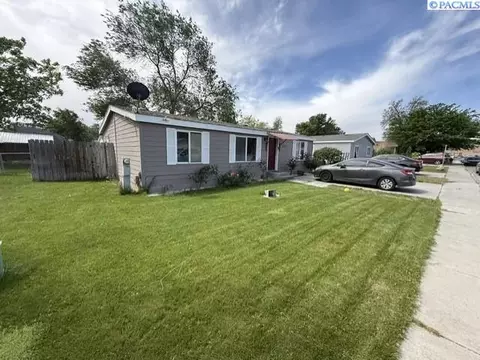 4723 W Hood, Kennewick, WA 99336