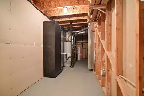 Entry Way - 305 E Ledbetter, Colfax, WA 99111 photo 2 of 2