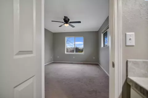 Bedroom - 305 E Ledbetter, Colfax, WA 99111 photo 3 of 5