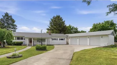 4309 W Okanogan Ave, Kennewick, WA 99336