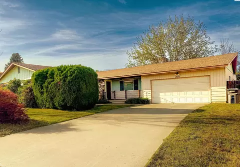 316 W 21st Ave, Kennewick, WA 99337